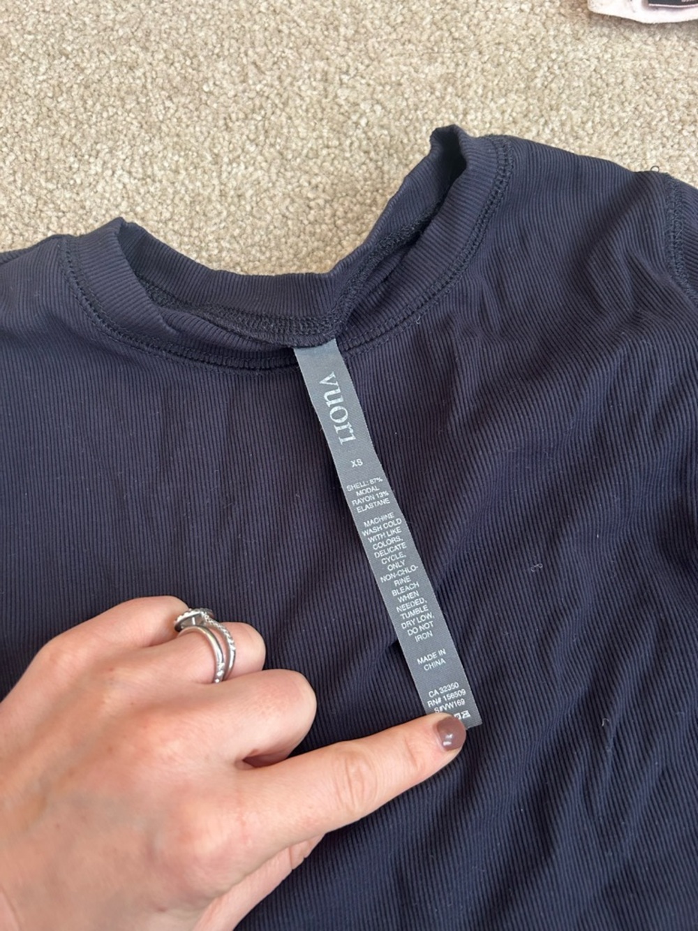 Vuori Women's Short Sleeve Tee in Black